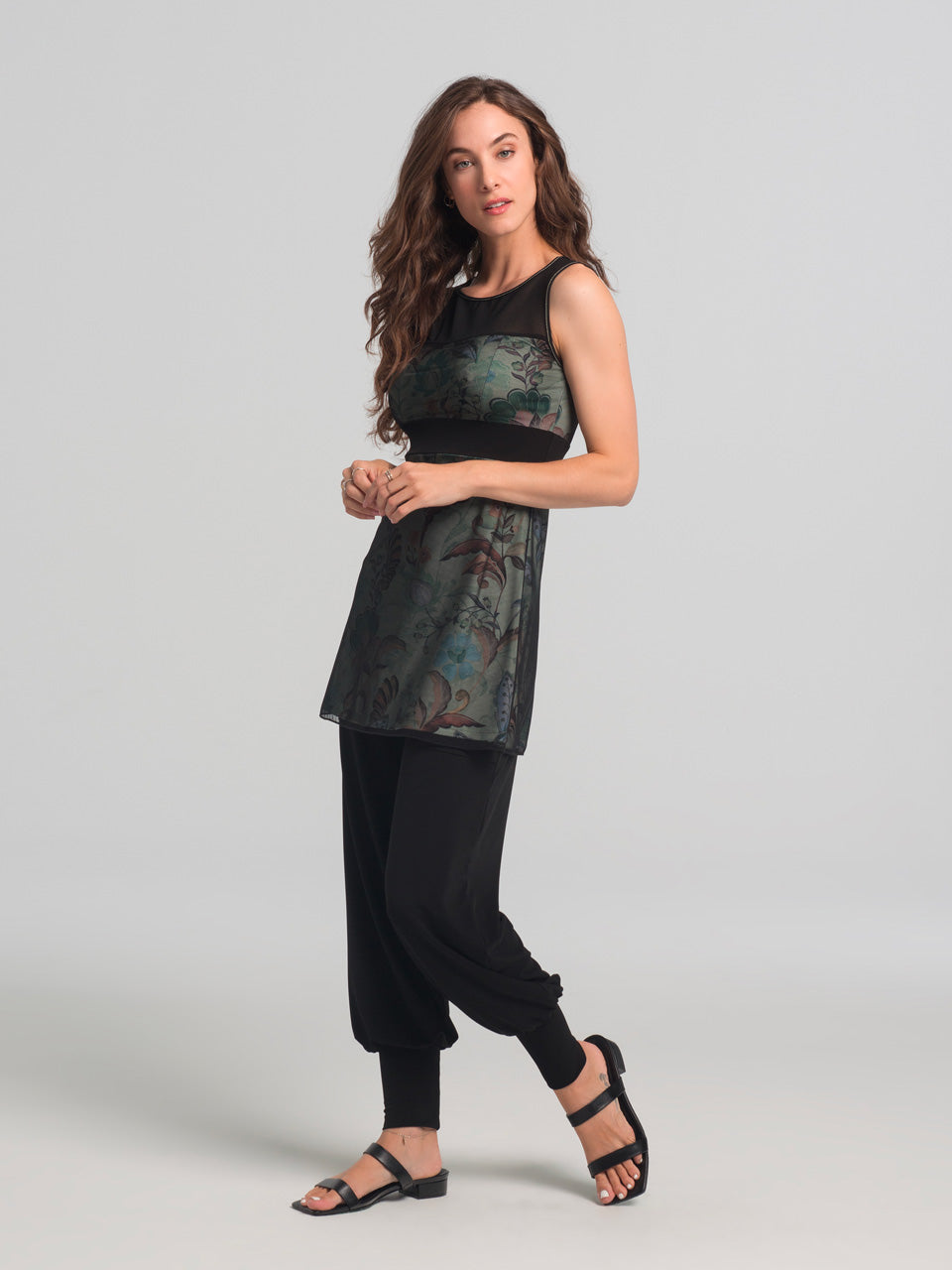 Kollontai Tunique Amalthea fait à Montréal