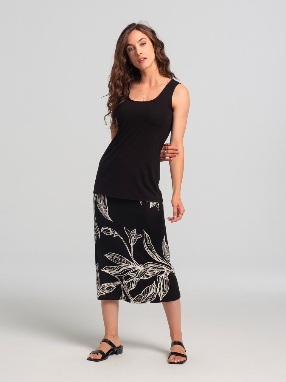 Kollontai Jupe Ostara fait à Montréal