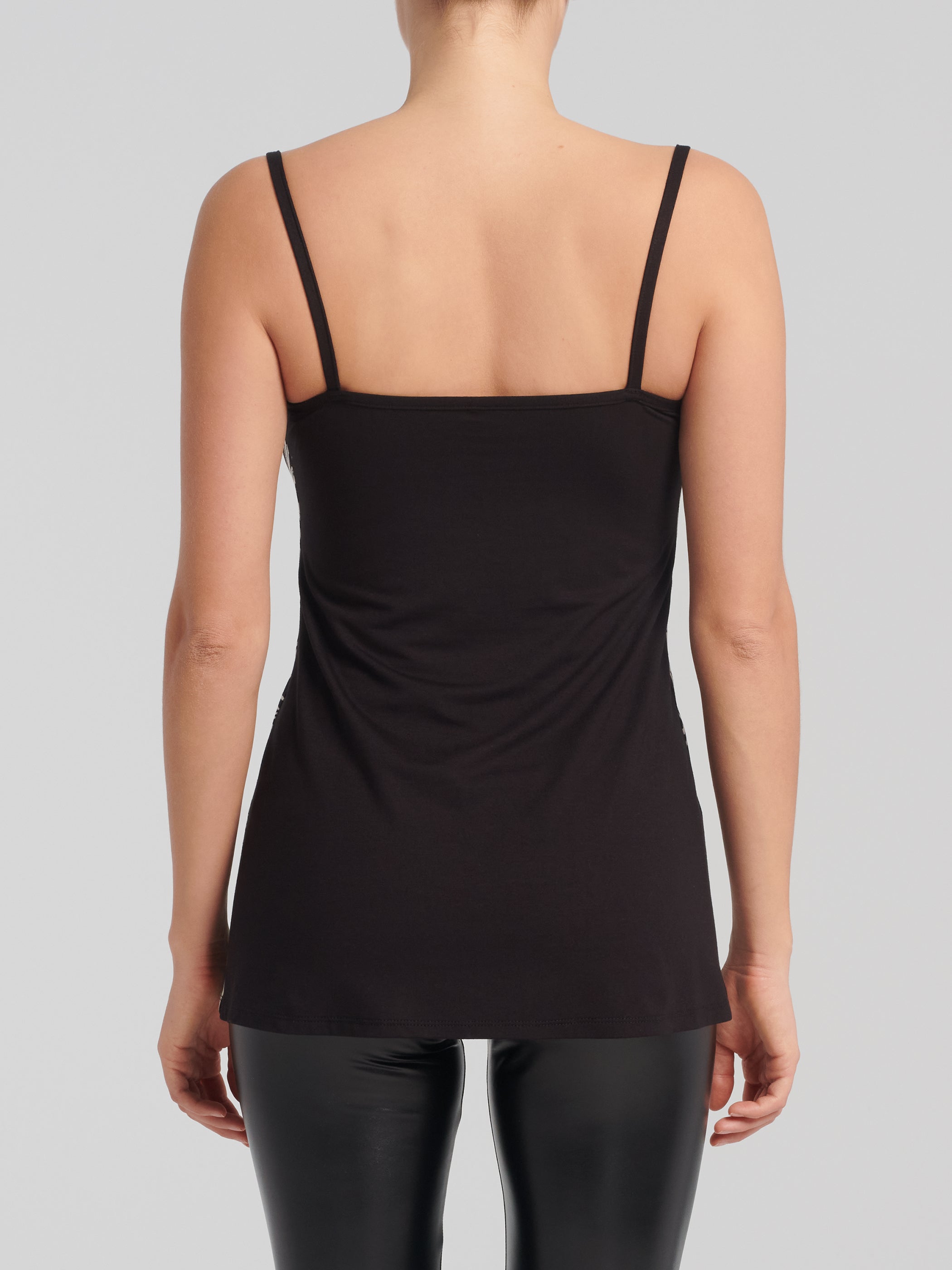 Zaria Top