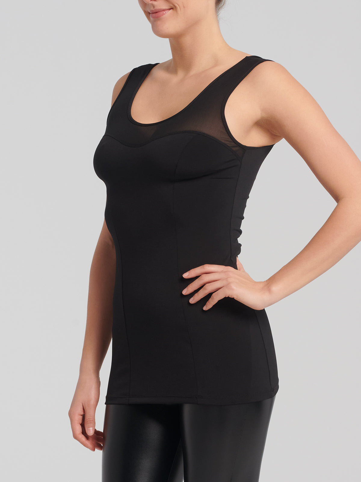 Kollontai Camisole Theodora fait à Montréal