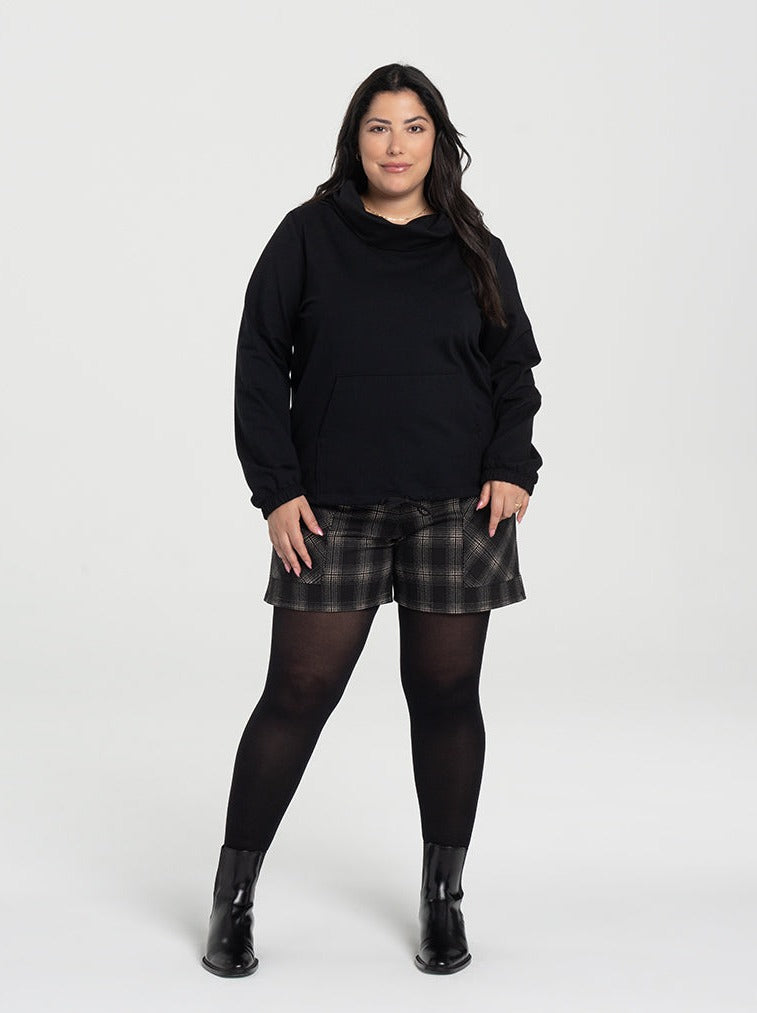 Kollontai Short Indira fait à Montréal