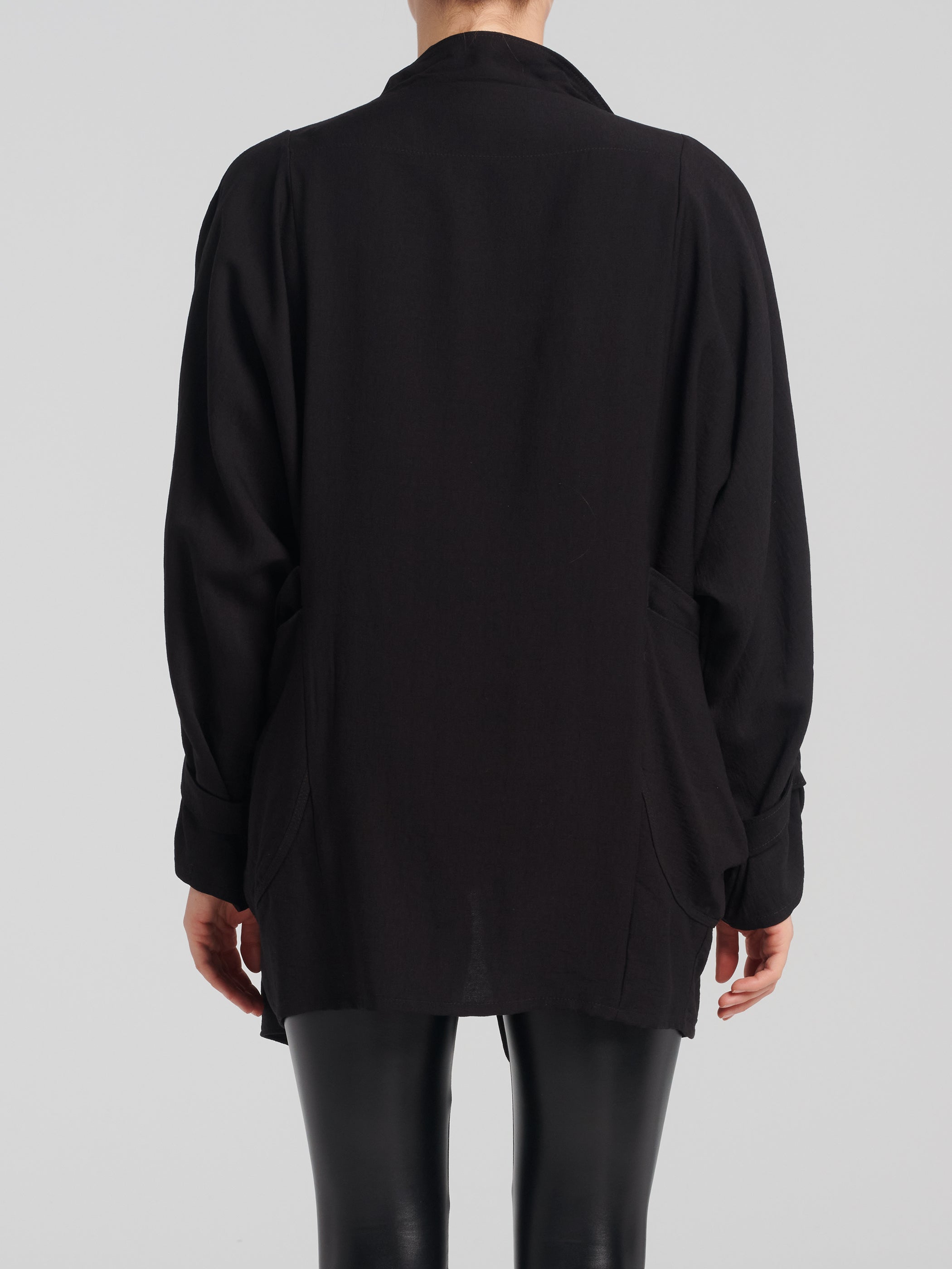 Coventina Vest / Black