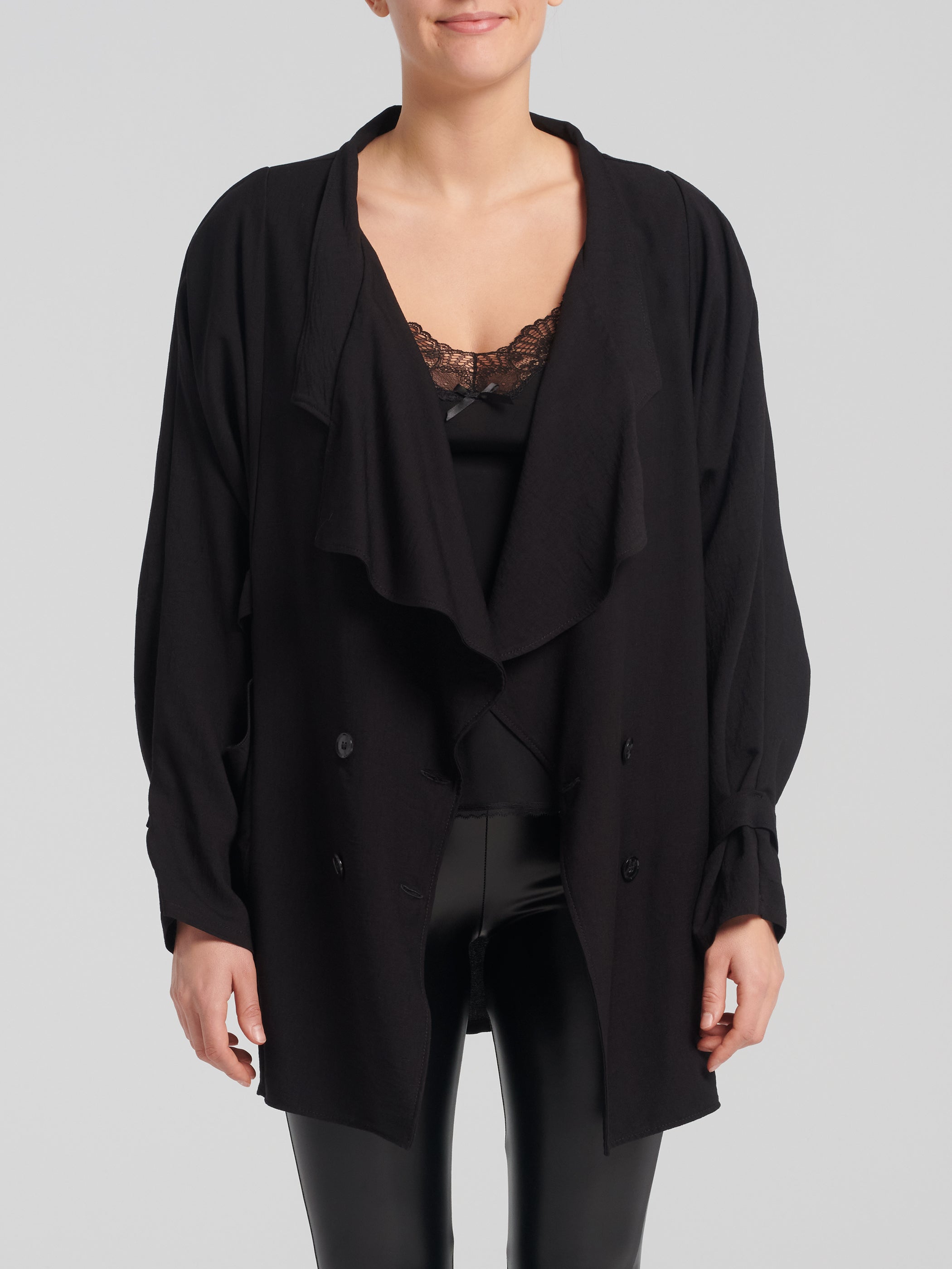 Coventina Vest / Black