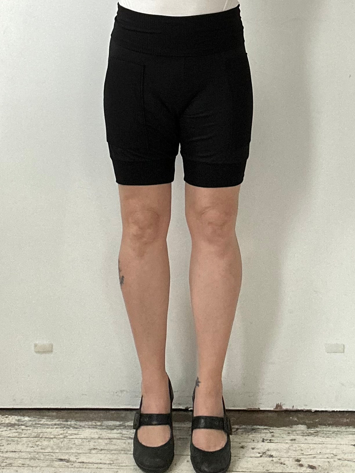 Short Bridgers / Noir