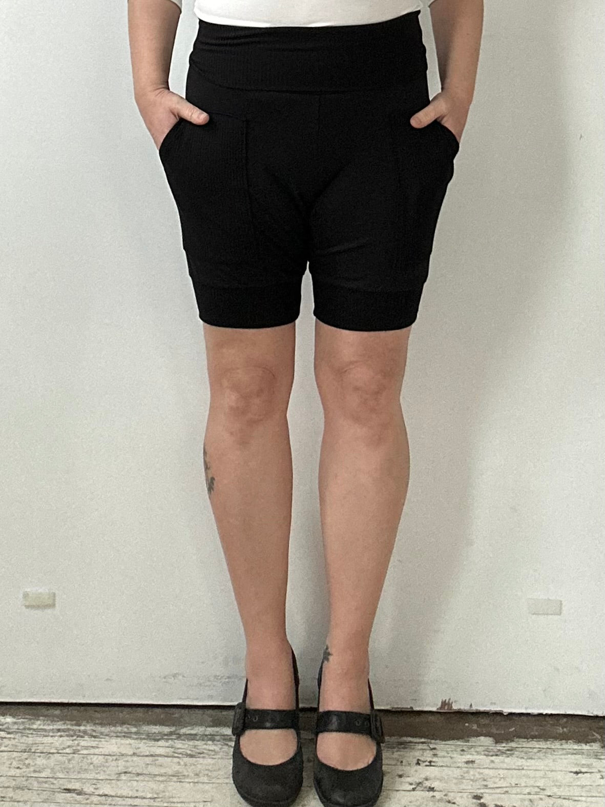 Short Bridgers / Noir