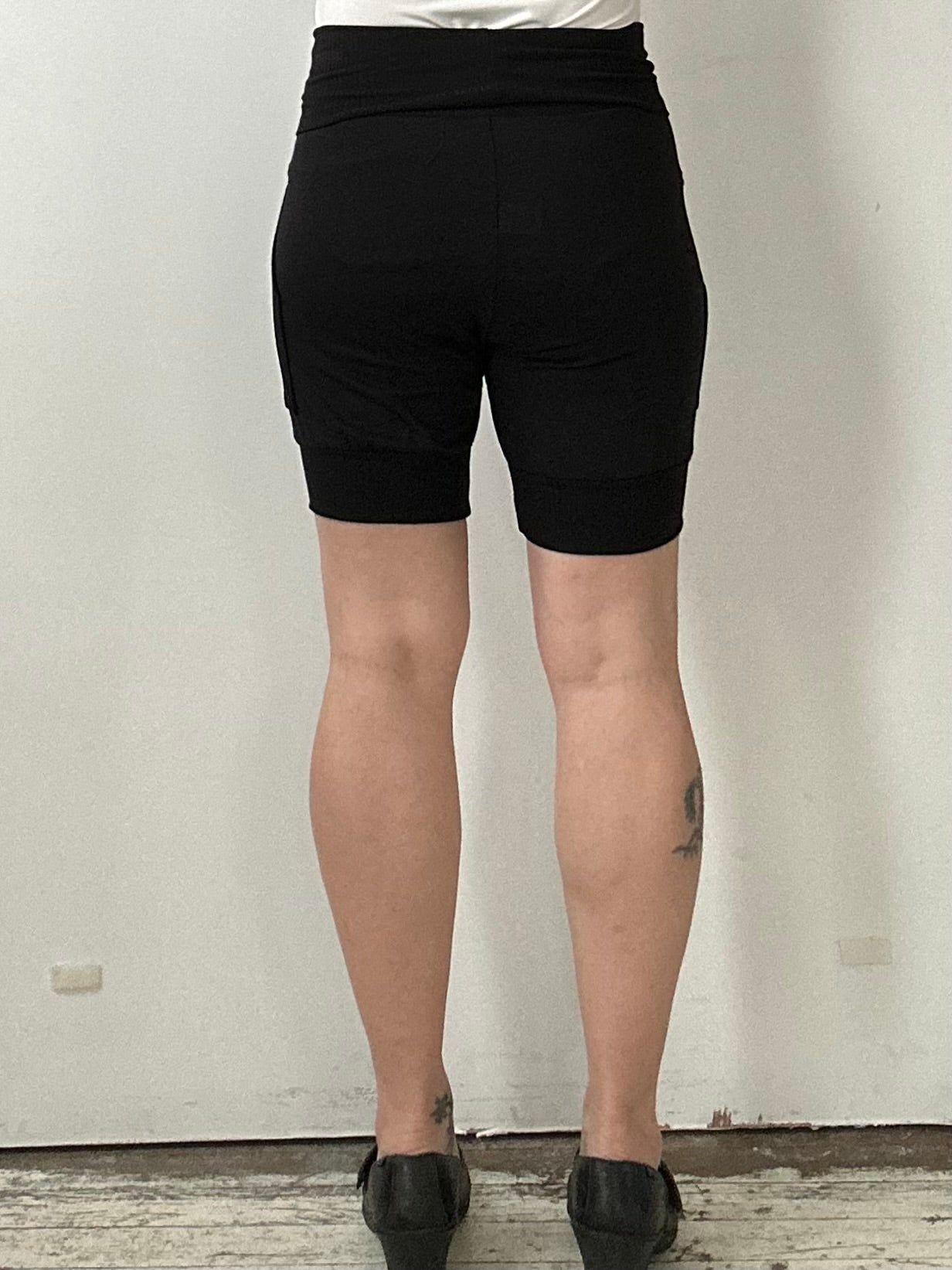 Short Bridgers / Noir