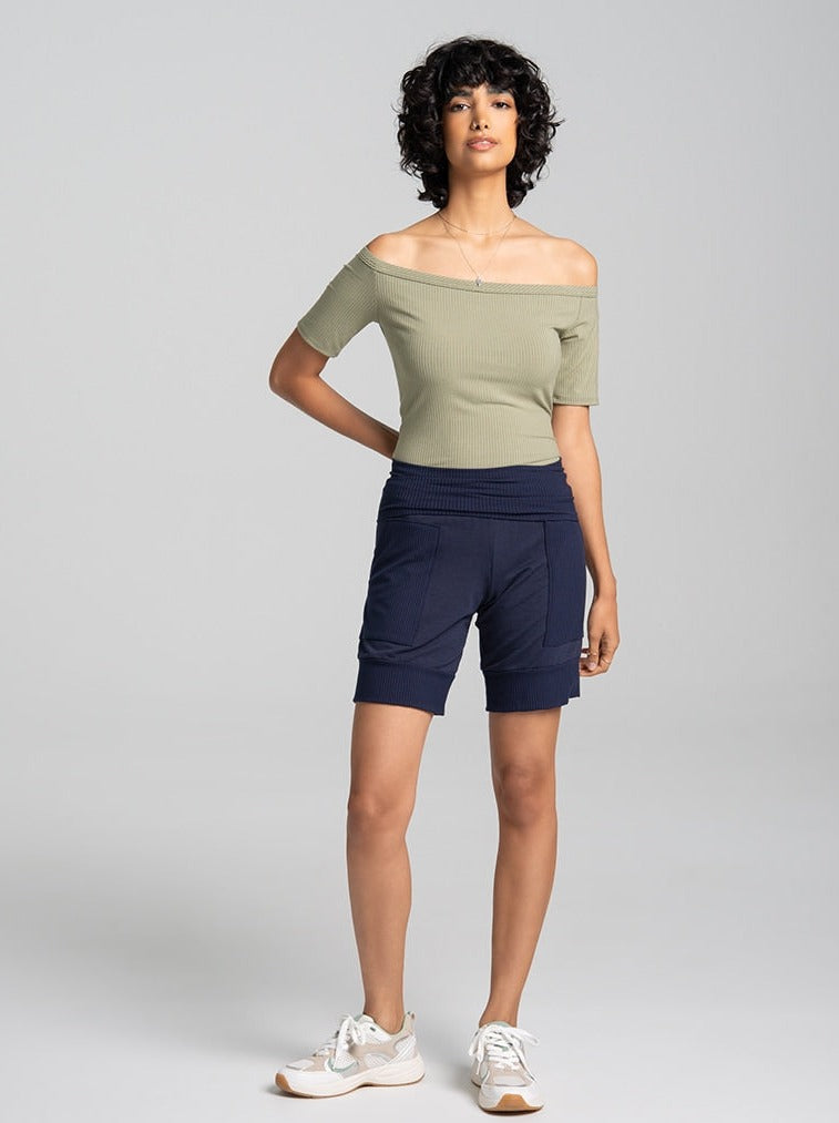 Kollontai t_Shirt Alissa fait à Montréal