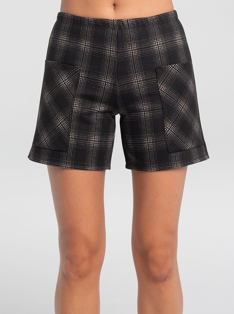 Kollontai Short Indira fait à Montréal