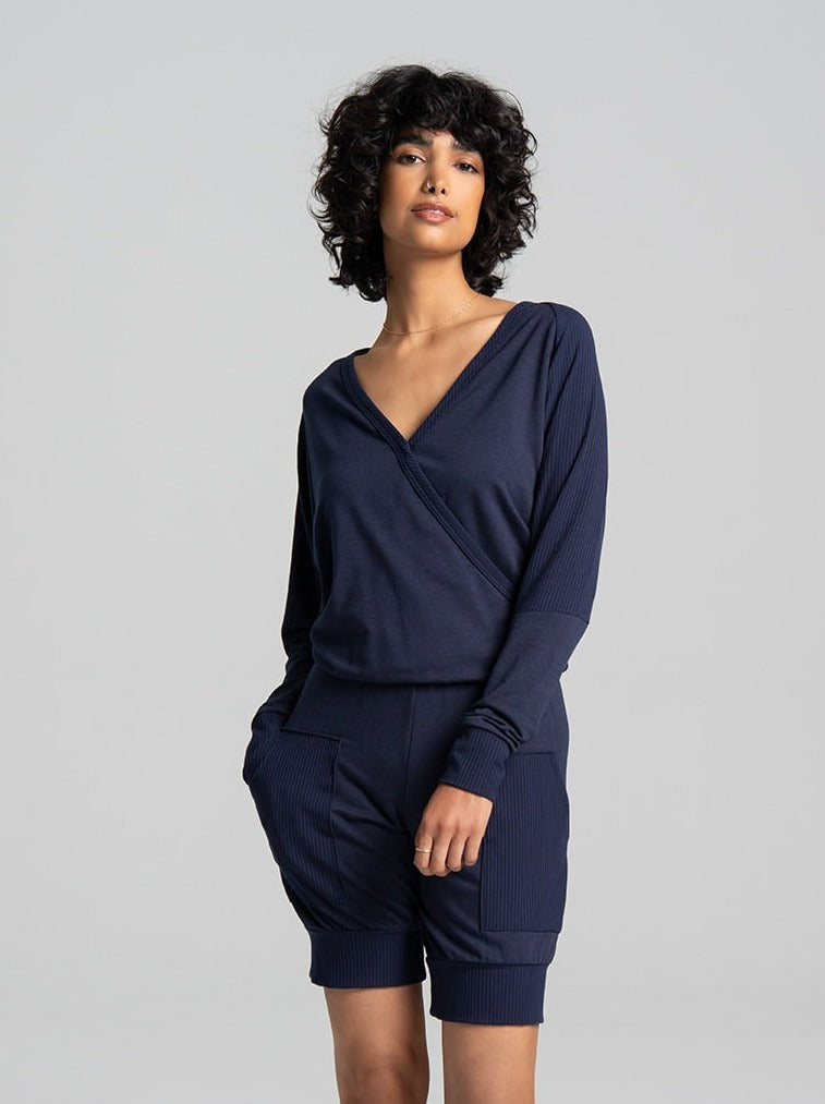 Kollontai Jumper Alanis fait à Montréal