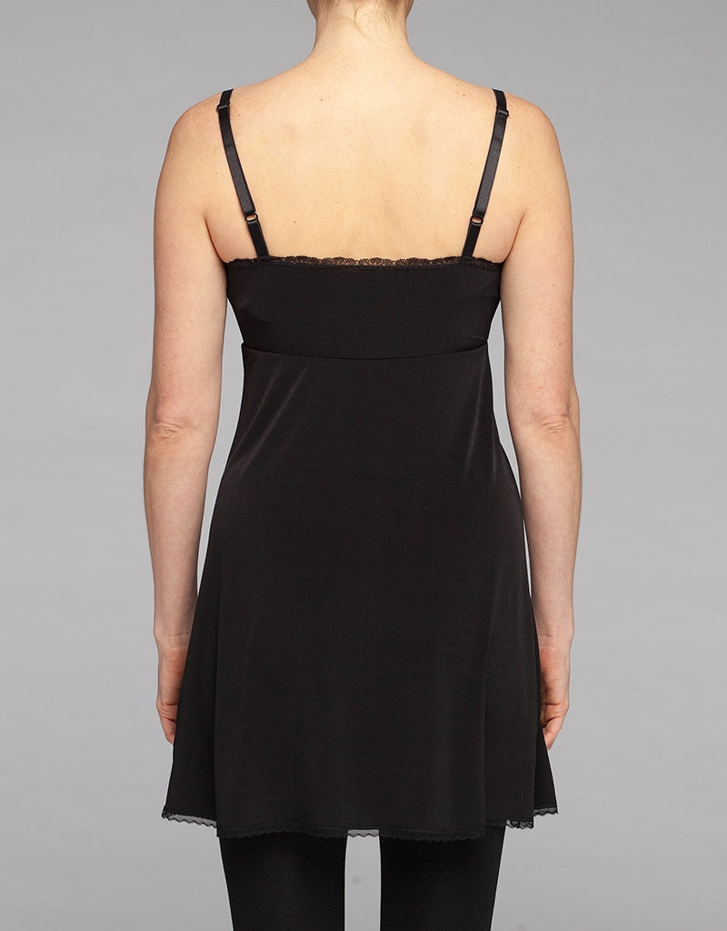 Kollontai robe Matti fait à Montréal