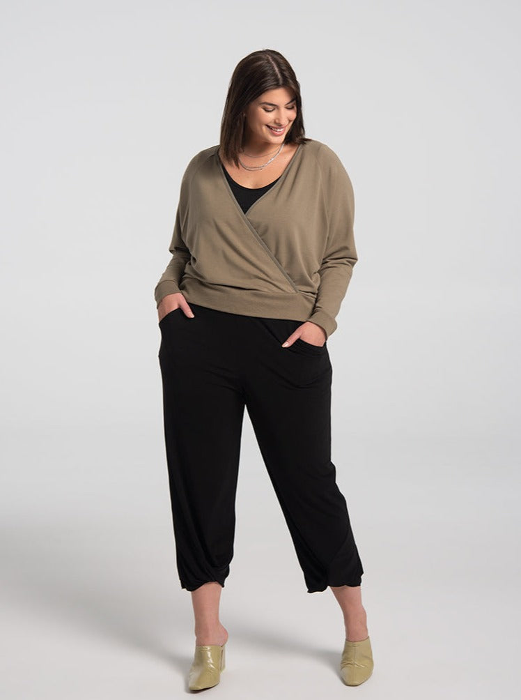 Kollontai Jumper Ayumi à Montréal