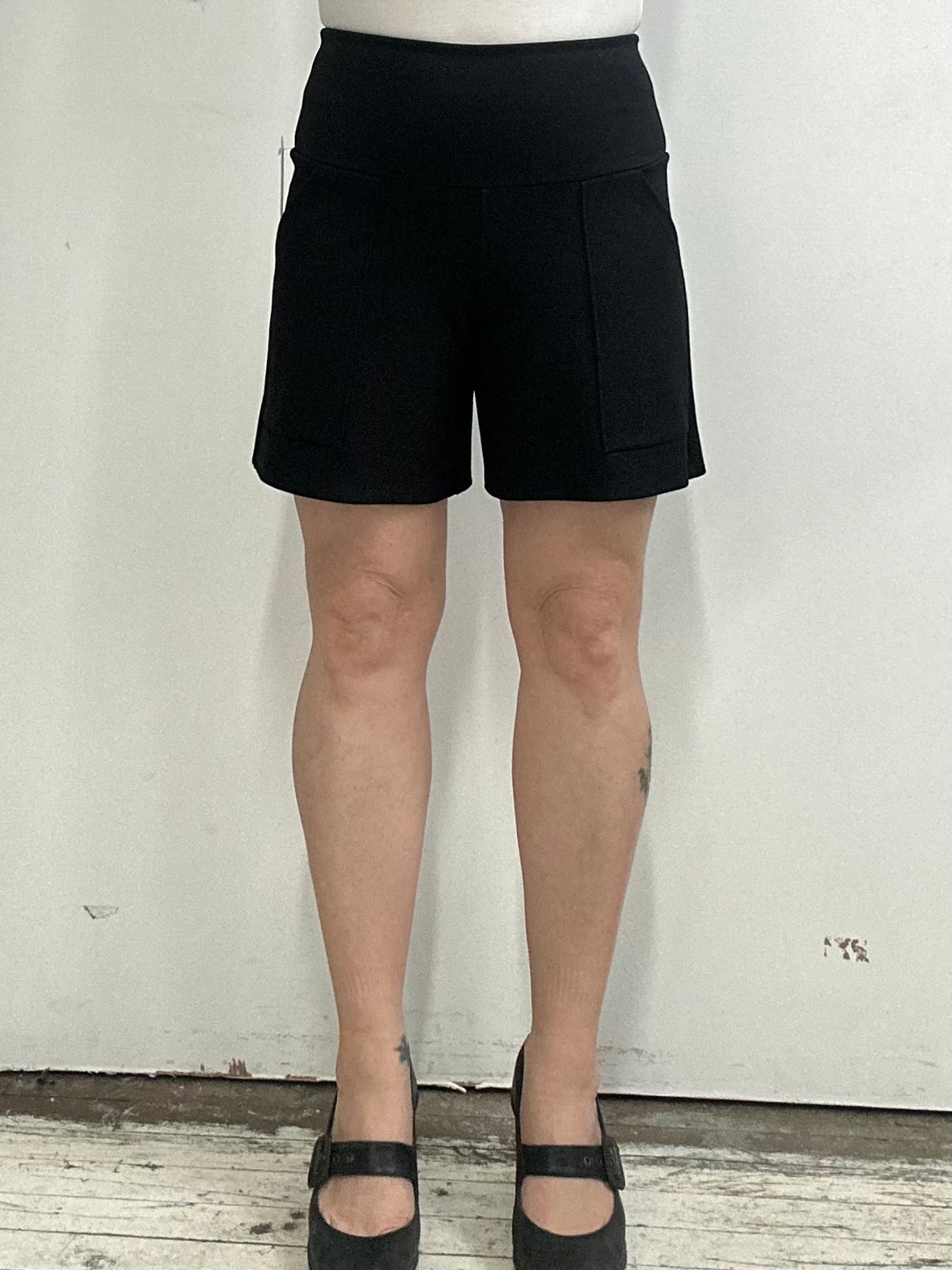 Milano Short