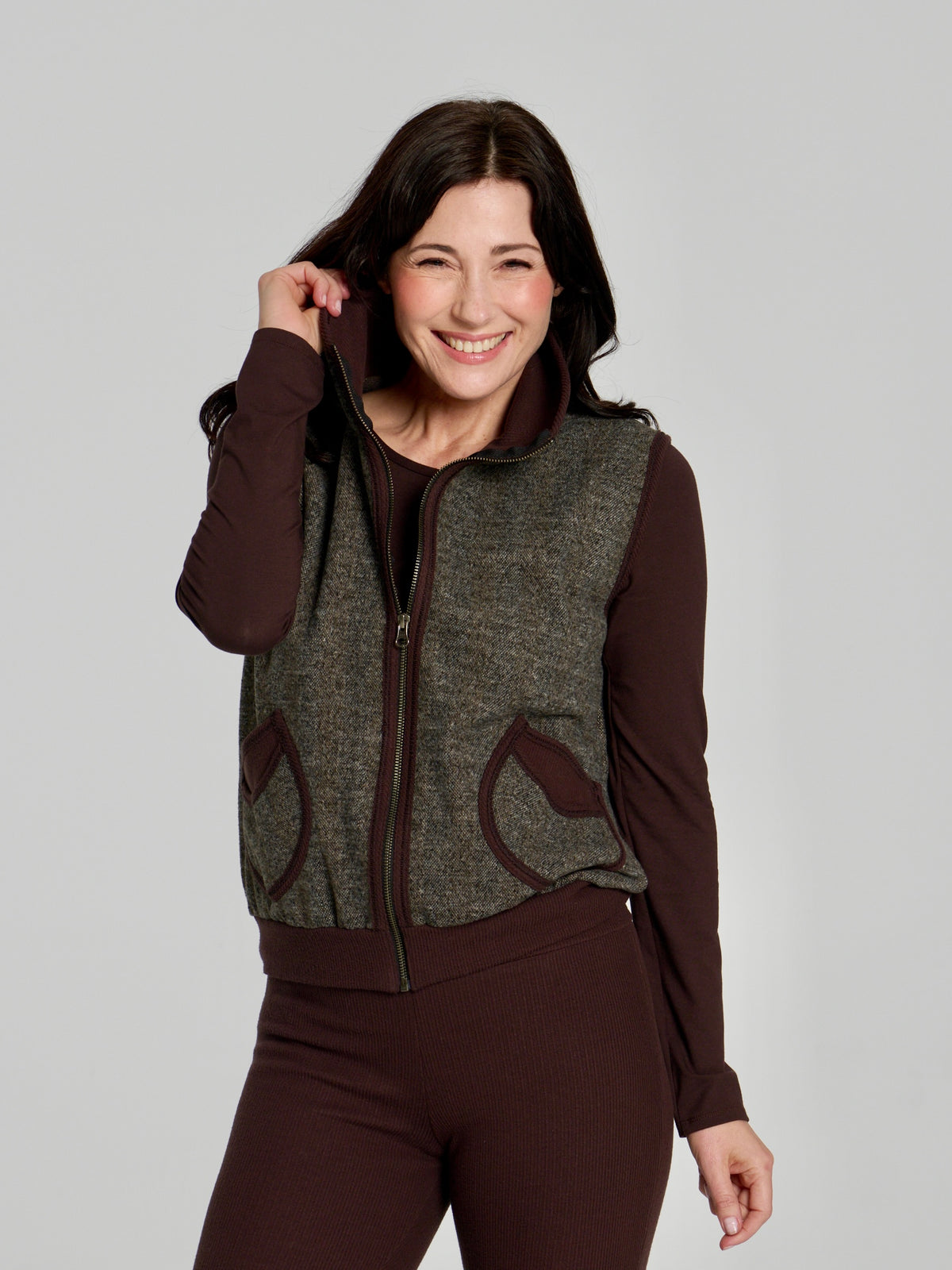 Leanne Vest ***PRE-ORDER***