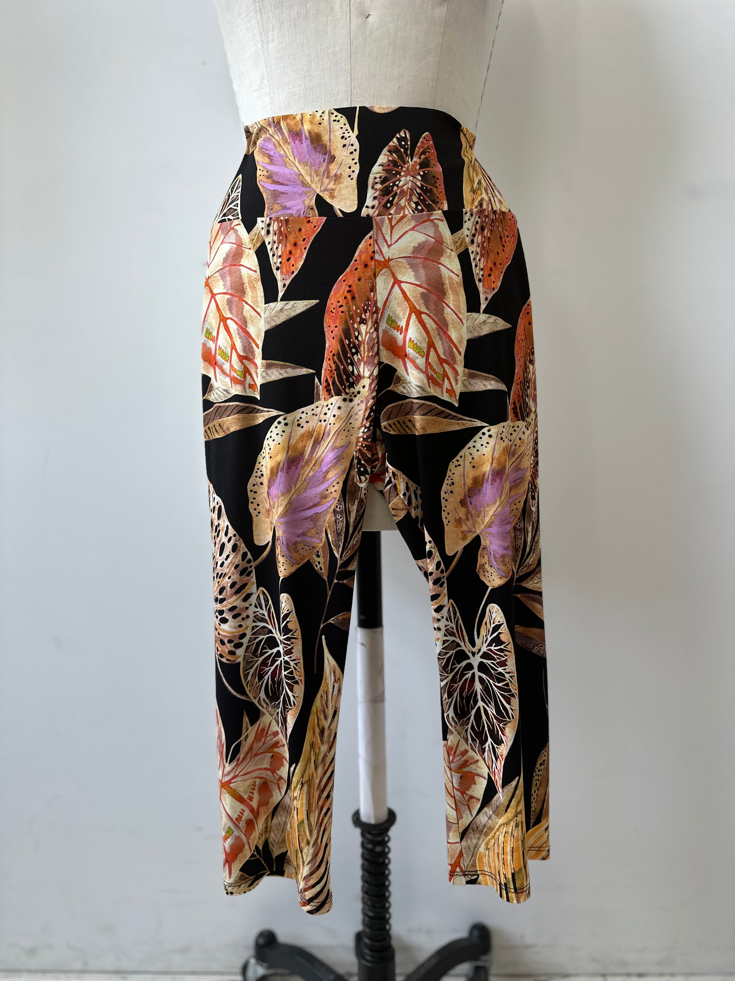 Kollontai Pantalon Chessa à Montréal