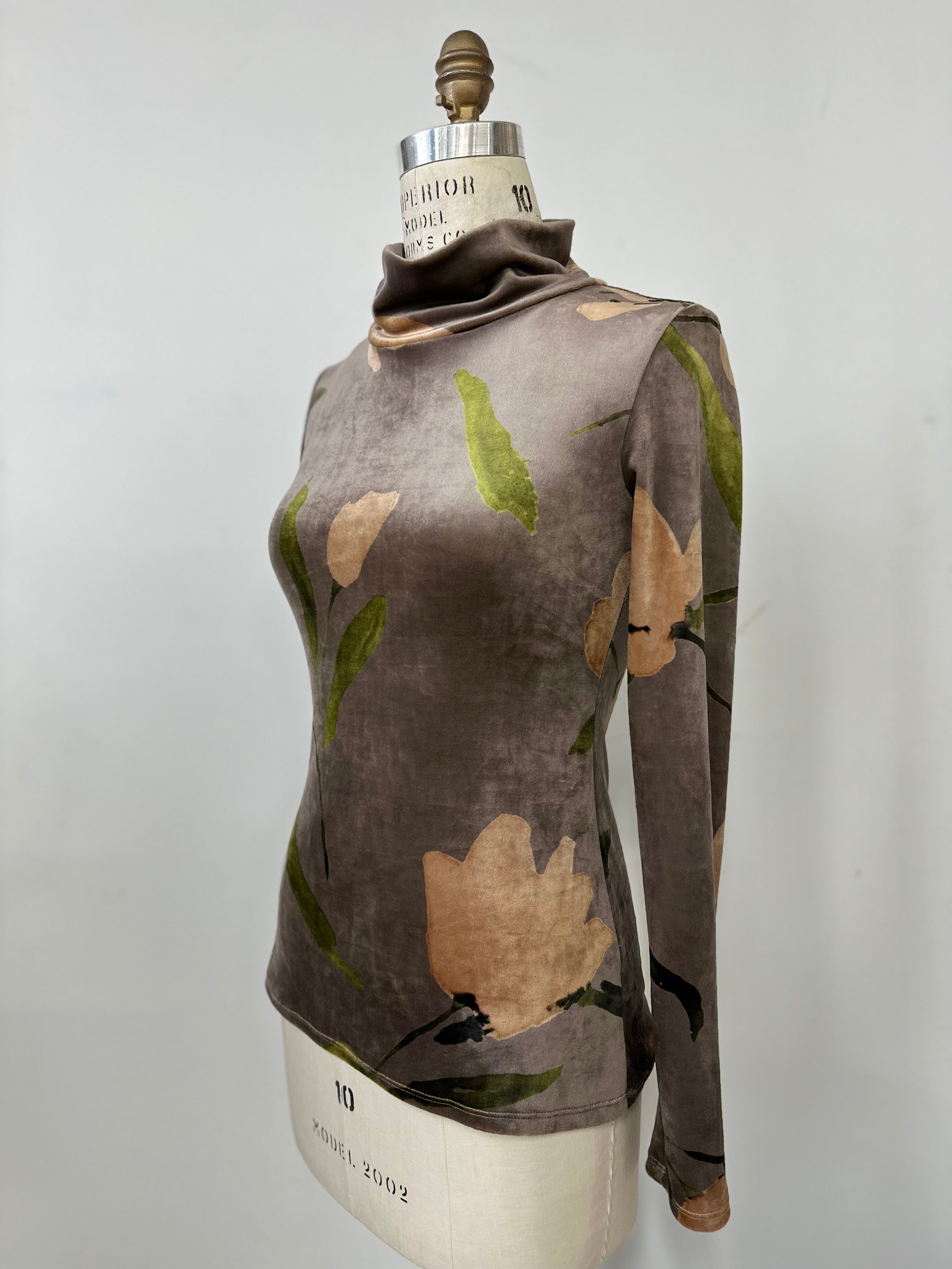 Everdeen Sweater ***PRE-ORDER***