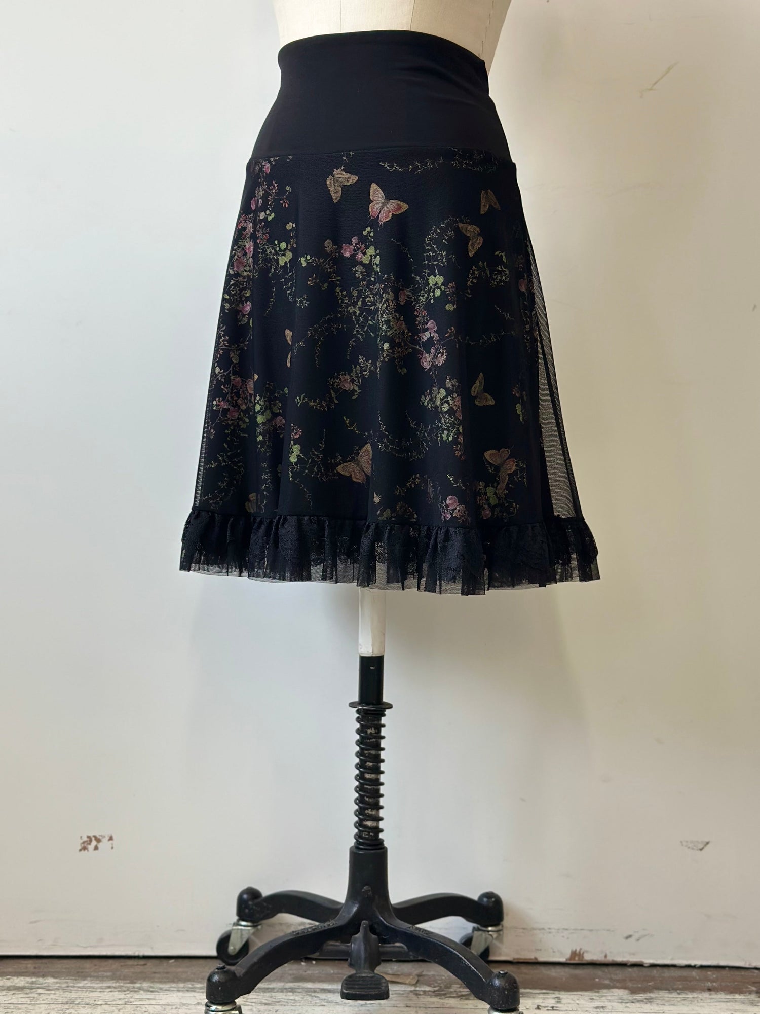 Jupe Saturnie ***PRÉ-COMMANDE***