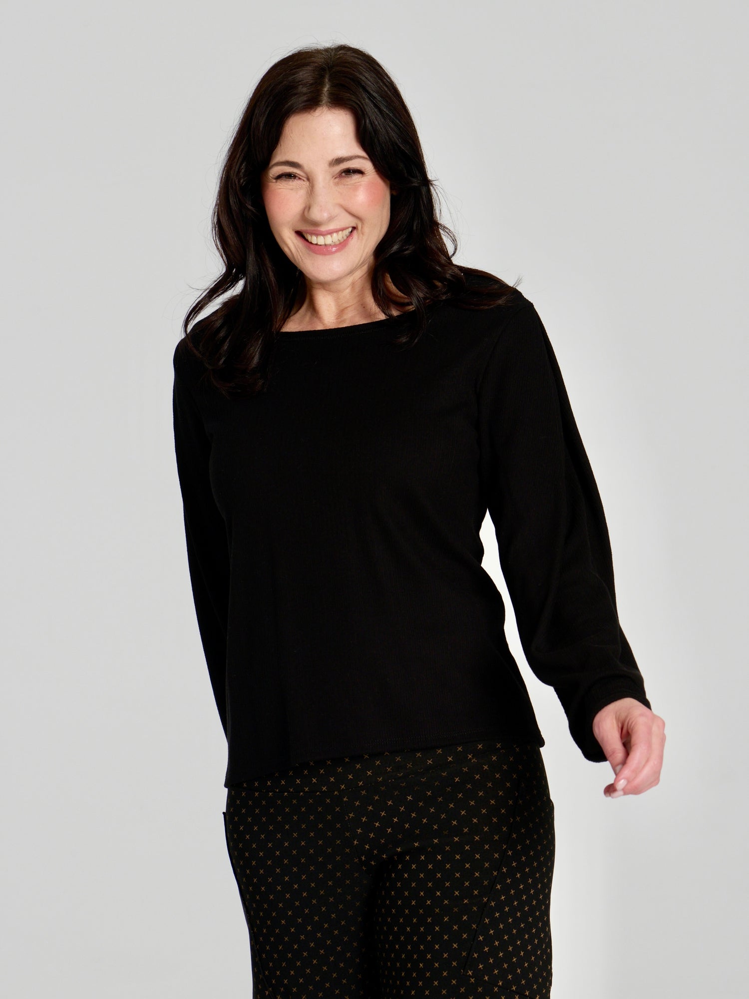 Susan Pants / FW 26.27 / Black and bronze