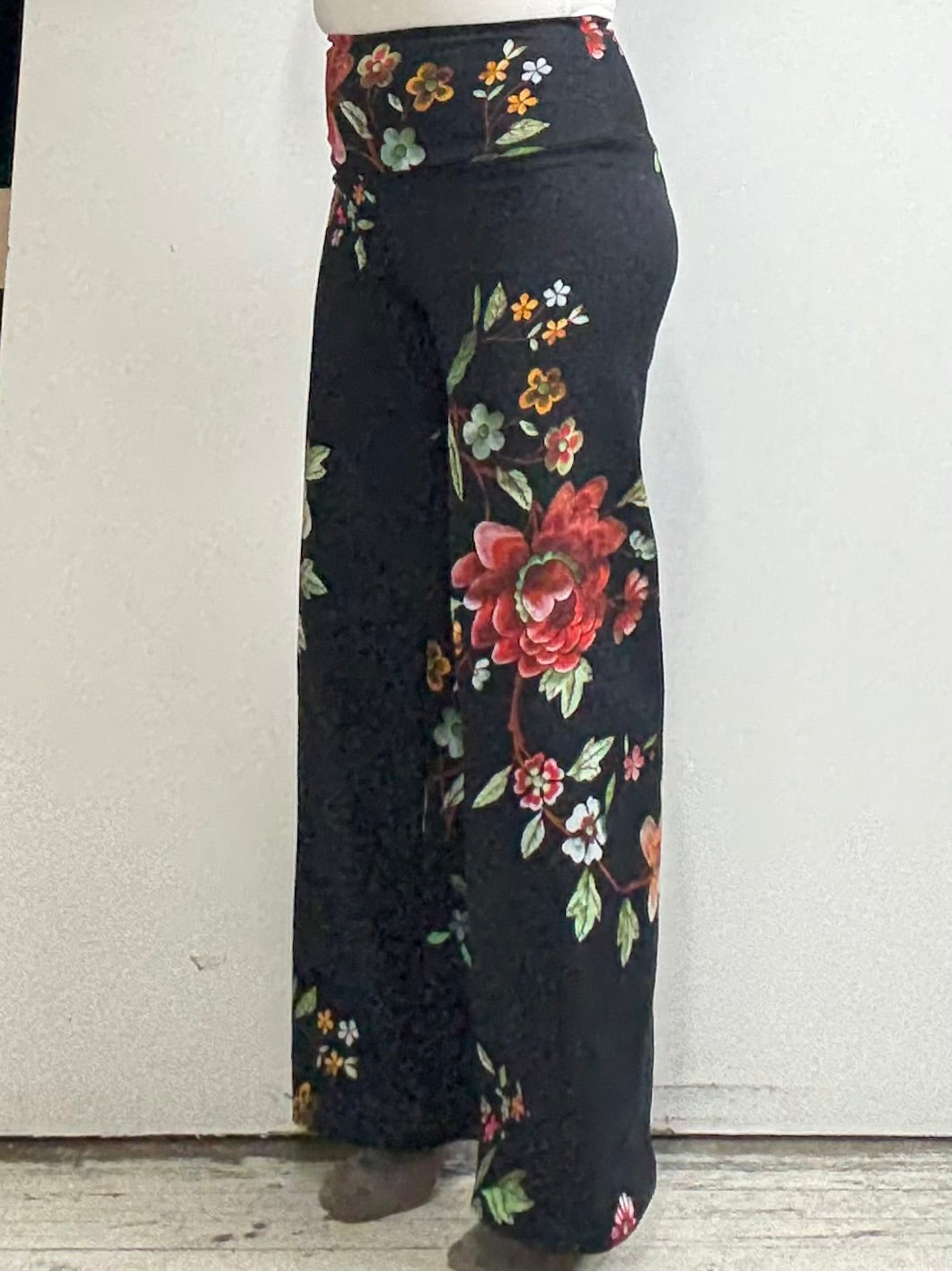 Pantalon Elma Fleurs ***PRÉ-COMMANDE***