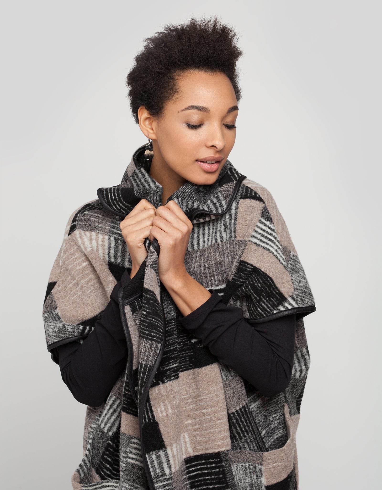 Kollontai Veste Jasmin Beige fait à Montréal