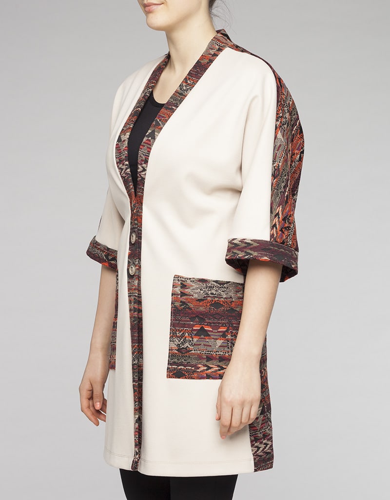 Kollontai Veste Samiros fait à Montréal